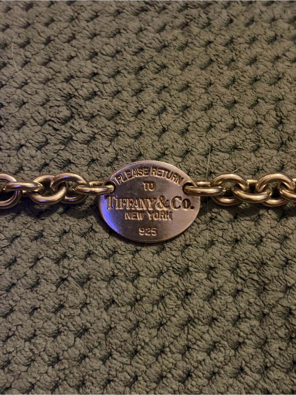 Tiffany & Co. Women’s sterling silver bracelet (Authentic)